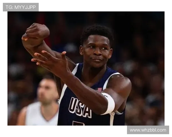 全明星赛精彩表现爱德华兹上半场14投7中砍下20分并在第二节独得17分